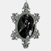 ペストの医者 スノーフレークピューターオーナメント (左)