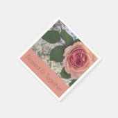 ペチカピンクとコーラルローズの小さな花 スタンダードカクテルナプキン (角)
