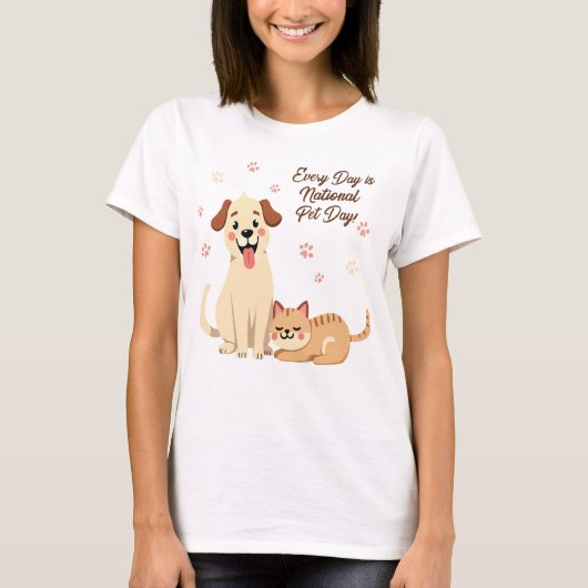 ペットが大好きな女性のかわいい犬と猫のティー Tシャツ (正面)