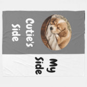 ペットの側 |マイサイド フリースブランケット (正面(横))