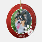 ペットの足跡クリスマス　赤　雪の結晶　星　写真 セラミックオーナメント (左)