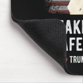 ペットを再び安全にするCorgi Dog Trump 2024 マウスパッド (コーナー)