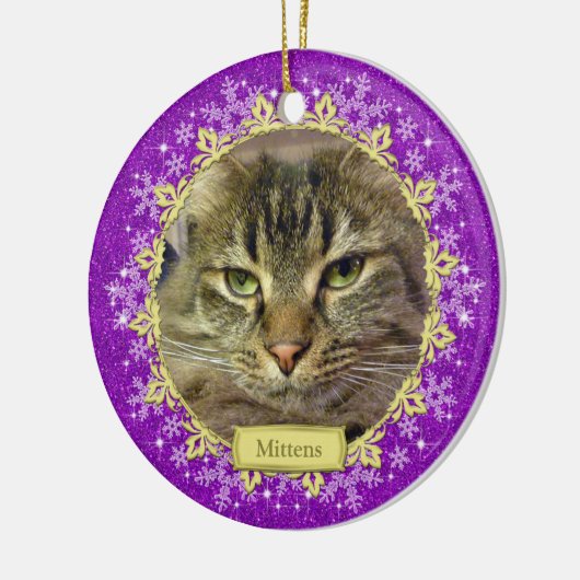 ペットキャットメモリアルパープルスノーフレーク写真クリスマス セラミックオーナメント (左)