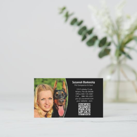 ペットケア白黒カスタムQRコードと写真 名刺 (スタンド正面)