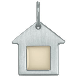 ペットタグとクリームベージュ色の背景 ペットネームタグ