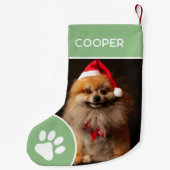 ペットパーソナライズされたの名前と写真のセージ緑 スモールクリスマスストッキング (裏面)