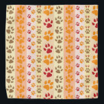 ペットプリント バンダナ<br><div class="desc">明るくオレンジカラフル色の前足のプリントが素晴らし実験室やゴールデンレトリバー犬を見る。</div>