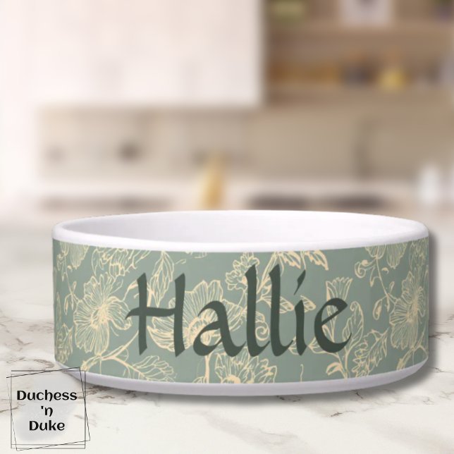 ペットボウル - シェードグリーンボタニカル 名前入り (Personalized Sage Green Botanical Pet Bowl on marble table top)