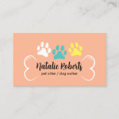 ペット座るドッグウォーカーかわいい前足ピーチカラー 名刺 (正面)