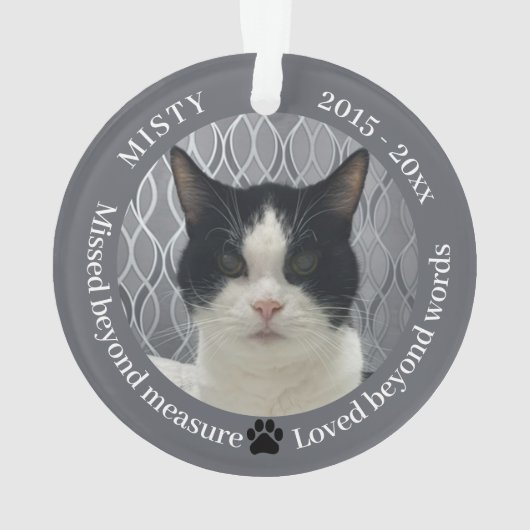 ペット恋しく思の写真を超えた猫記念館 オーナメント (裏面)