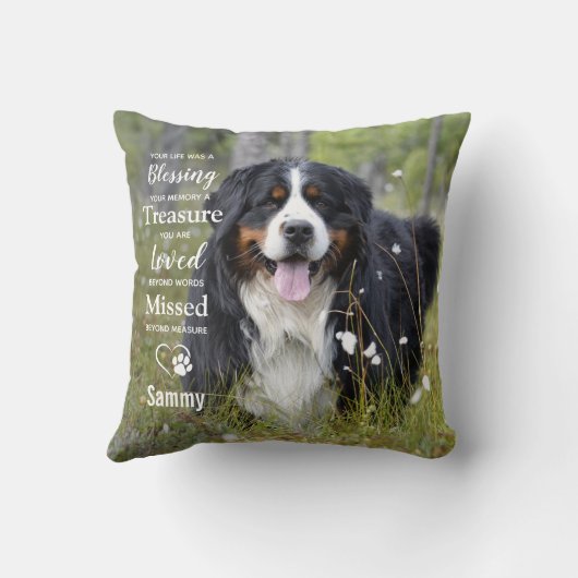 ペット記念パーソナライズされた悔やみや弔慰プレゼント犬の写真 クッション (裏面)
