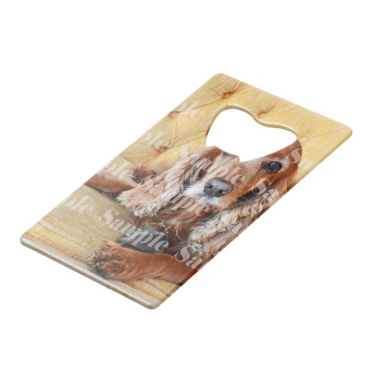 ペット記念写真のパーソナライズ クレジットカード栓抜き (裏面アングル)