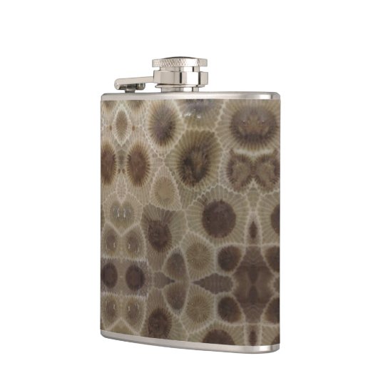 ペトスキー石 フラスク (左)