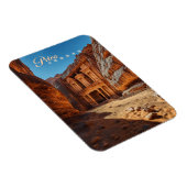 ペトラ，ヨルダン：象徴的な赤い岩の寺 マグネット (右側)