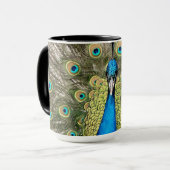 ペドロの孔雀はカラフルな野生の鳥のクジャクに羽をつけます マグカップ (正面左)