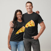 ペパローニピザのジャンクフードのスライス Tシャツ (ユニセックス)