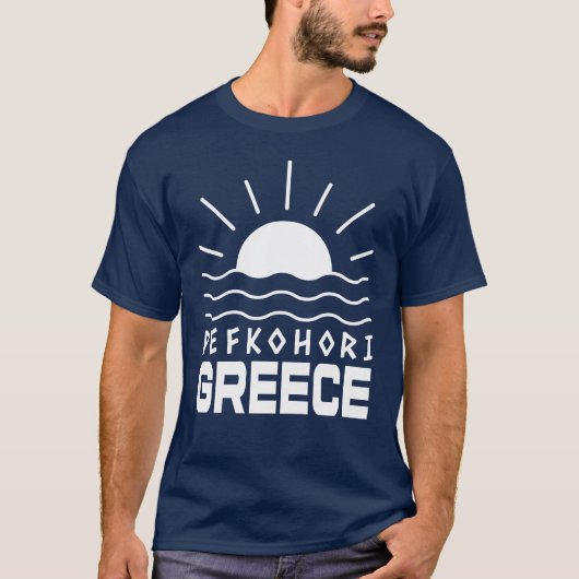 ペフコホリ ギリシャ 太陽の光 海の波 メンズ ネイビーブルー Tシャツ (正面)