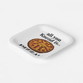 ペペローニピザパーティー ペーパープレート (傾斜あり)