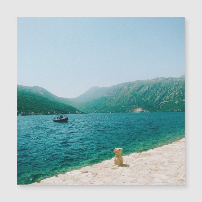 ペラスト – モンテネグロ (正面)