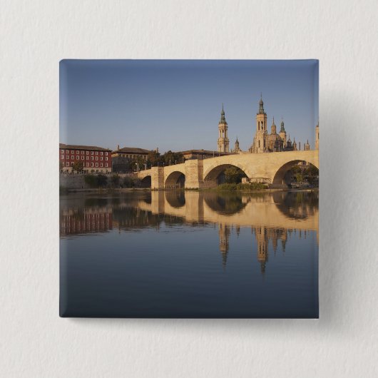 ペラー大聖堂 缶バッジ (正面)