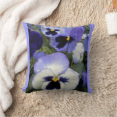 ペリウィンクルパンジー装飾用クッション クッション (ブランケット)
