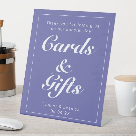 ペリウィンクル&ホワイトミニマモダンリストギフトテーブル 台座サイン (インサイチュ)