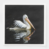 ペリカンの大きな白い鳥 (正面)