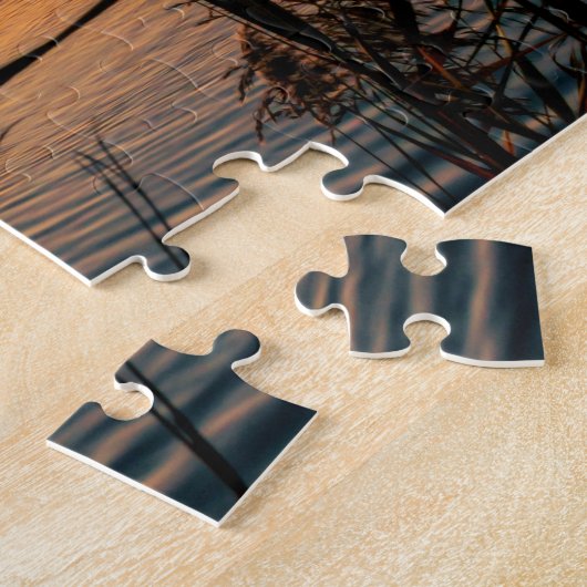 ペリカンバードレイクウォータープラントランドスケープシーン ジグソーパズル (側面)