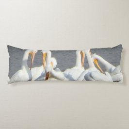 ペリカン体枕の群れ ボディピロー