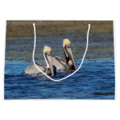 ペリカン対 ラージペーパーバッグ (正面)