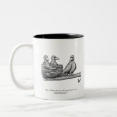 ペルおもしろいセンター空のネスター子育てユーモア ツートーンマグカップ (左)