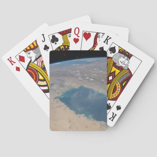 ペルシア湾の熱帯の青い海。 トランプ (裏面)