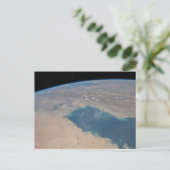 ペルシア湾の熱帯の青い海。 ポストカード (スタンド正面)