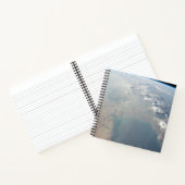 ペルシア湾の熱帯の青い海。2 ノートブック (内部)