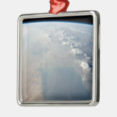 ペルシア湾の熱帯の青い海。2 メタルオーナメント (左)