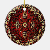 ペルシャの絨毯は濃い赤とクリーム色で見える セラミックオーナメント (裏面)