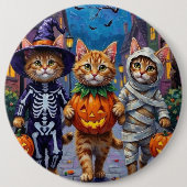 ペルシャ猫のトリックまたはトリートハロウィーンコスチューム 缶バッジ (正面)