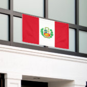 ペルー国旗 横断幕 (ビルの外側)