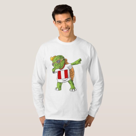 ペルー ダビング カメ Tシャツ (正面フル)