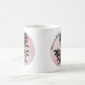 ペンとインクのバラスケッチ（ピンク） – フォーカス美しい コーヒーマグカップ (中央)