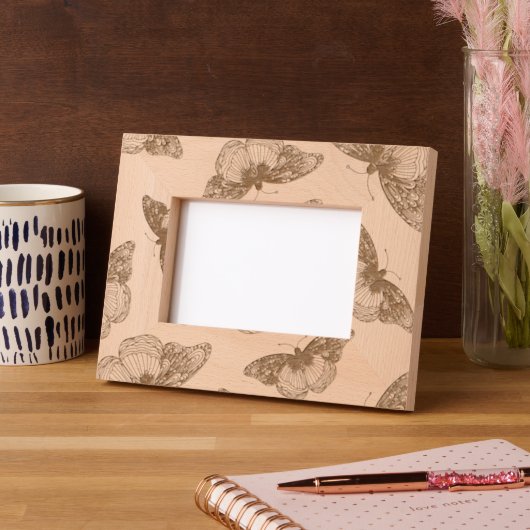 ペンとインクの蝶のパターン レーザー彫刻フレーム (左)