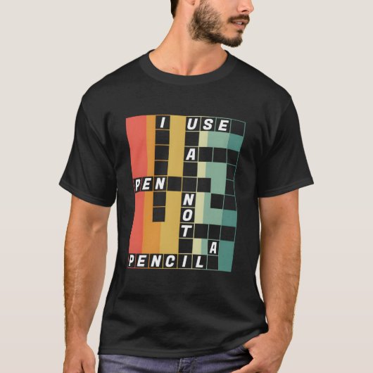 ペンをつかう クロスワードパズル ナショナルデー Tシャツ (正面)