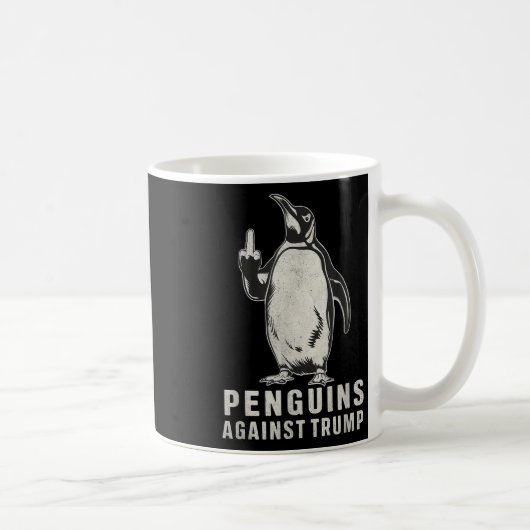 ペンギンが中指のペンギンを押し寄せる コーヒーマグカップ (右)