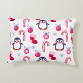 ペンギンが付いているかわいいピンク及びホワイトクリスマスパターン アクセントクッション (裏面)