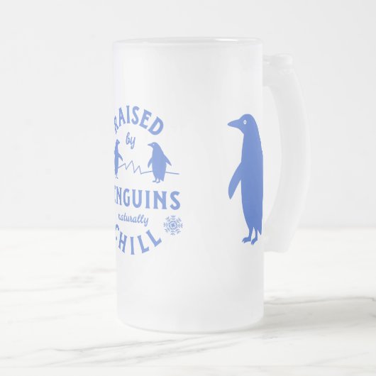 ペンギンが自然に寒さに育つ フロストグラスビールジョッキ (正面右)