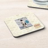 ペンギンによって上げられる コースター (左側)