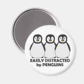 ペンギンに気を取られる マグネット (正面/裏面)