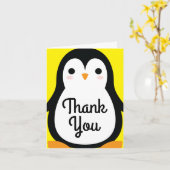 ペンギンのかわいい冬は第1誕生日カード感謝していしています カード (黄色い花)