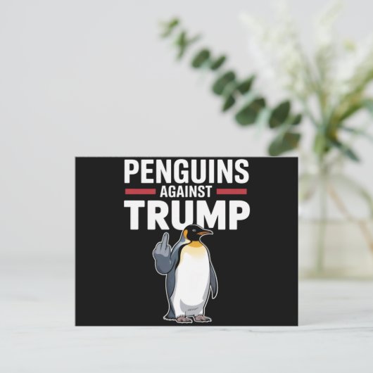 ペンギンのひれで抵抗 トランプに抗議するペンギン ポストカード (スタンド正面)