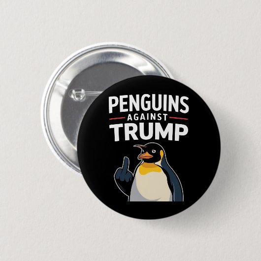 ペンギンのひれを上げてトランプに抵抗するペンギン 缶バッジ (正面&裏面)